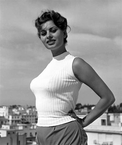 sophia loren hot